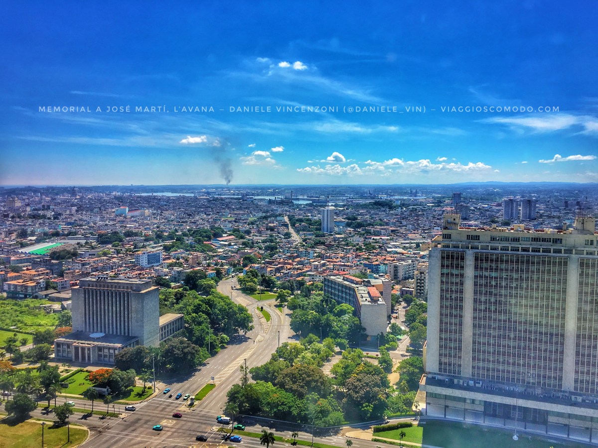Sotto il sole del Vedado, sopra le nuvole dell’Avana