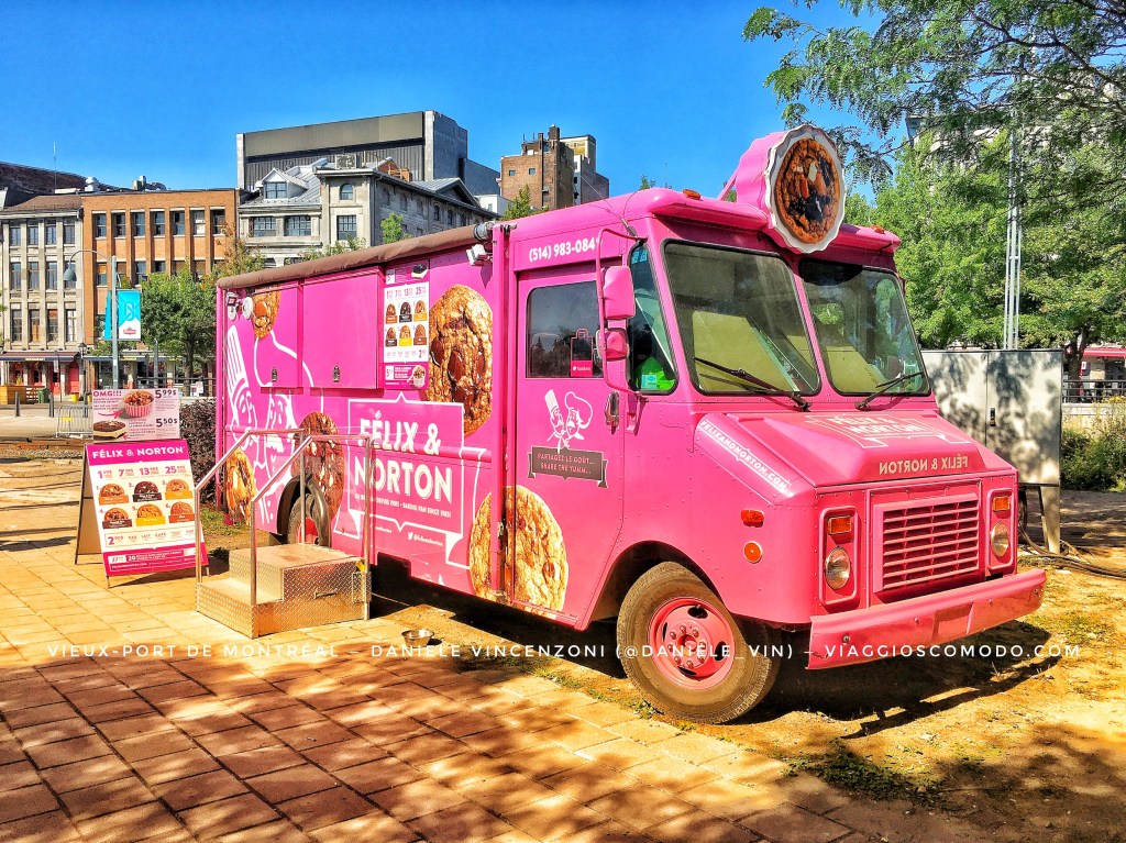 Vieux-Port de Montreal — Canada — Food truck - Félix & Norton